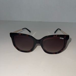 Quay sunglasses “coffee run”